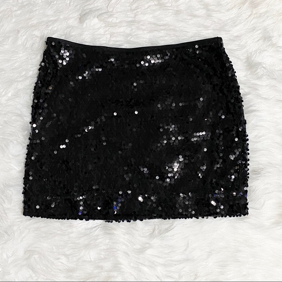 Express Dresses & Skirts - EXPRESS Black Sequin Mini Skirt